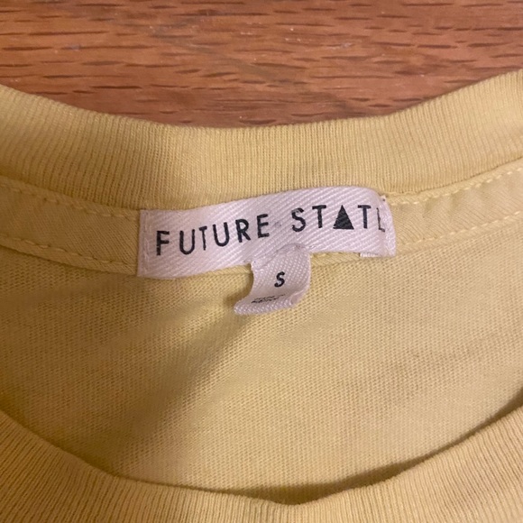 Yellow Baby tee dragon graphic tee - Picture 3 of 4